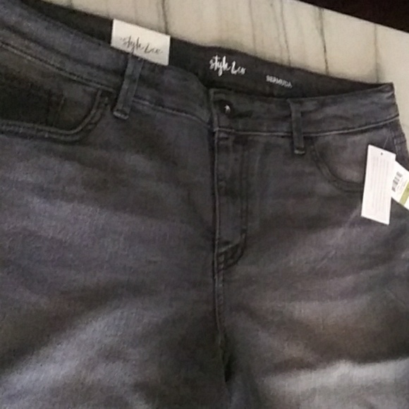 Shorts - Picture 5 of 6